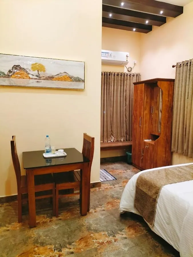 Henly Homestay Kochi