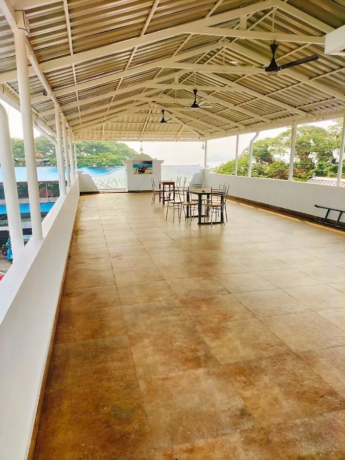 Henly Homestay Kochi