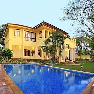 4* Resort Amritara The Poovath Beachfront Heritage,